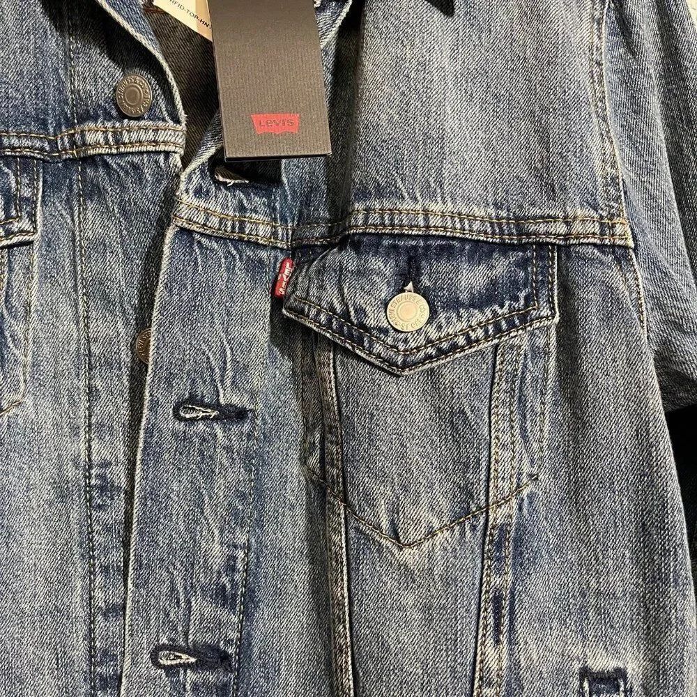 Levi’s Men’s Trucker Jacket  - Picture 7 of 12